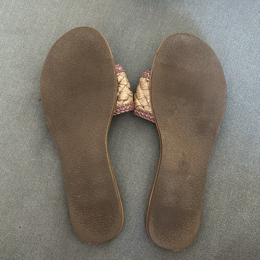 Target Universal Thread Sandals - Picture 2 of 2